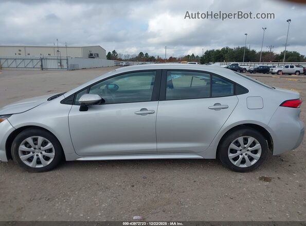 5YFB4MDEXSP261865 2025 TOYOTA LL Silver Widok wnętrza 360 stopni