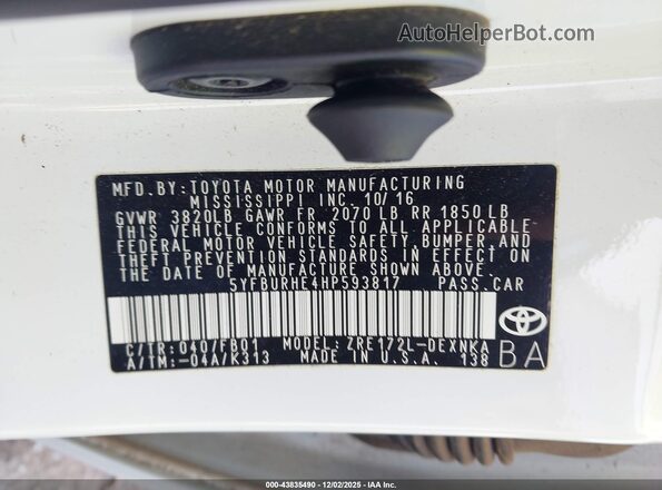 5YFBURHE4HP593817 2017 TOYOTA LL White Widok komory silnika