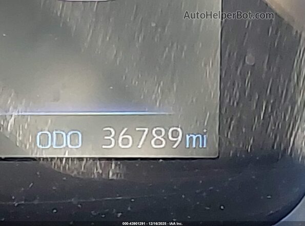 5YFEPMAE0NP360384 2022 TOYOTA LL Blue 