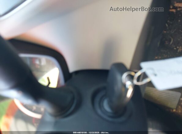 5YFEPMAE0NP381123 2022 TOYOTA LL Белый Вид панели приборов