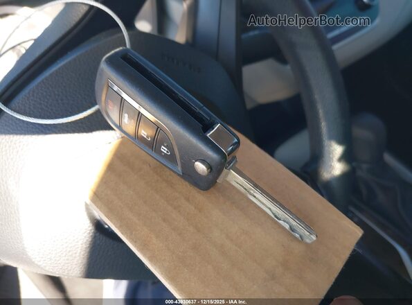 5YFEPMAE2NP337012 2022 TOYOTA LL Белый Вид панели приборов