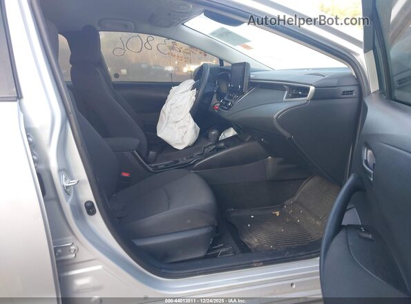5YFEPMAE3NP322616 2022 TOYOTA LL Серебряный Вид салона спереди