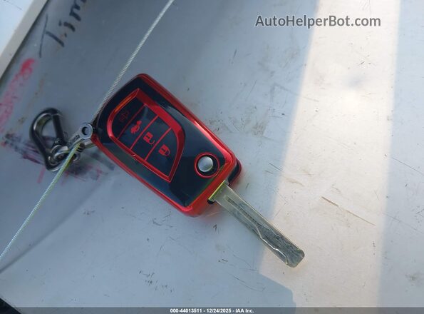 5YFEPMAE3NP322616 2022 TOYOTA LL Серебряный Вид панели приборов