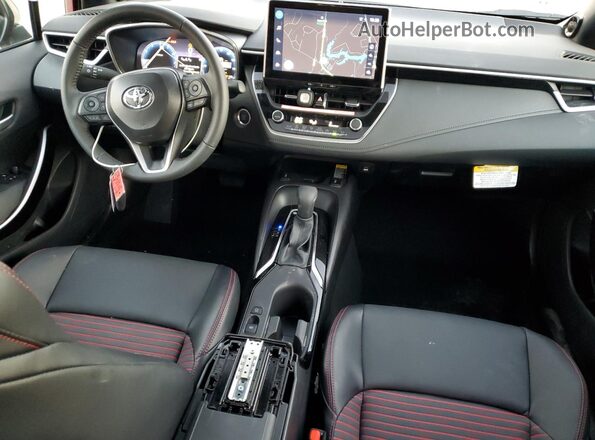 5YFT4MCE1TP254519 2026 TOYOTA LL Red Առջևի վահանակի տեսք