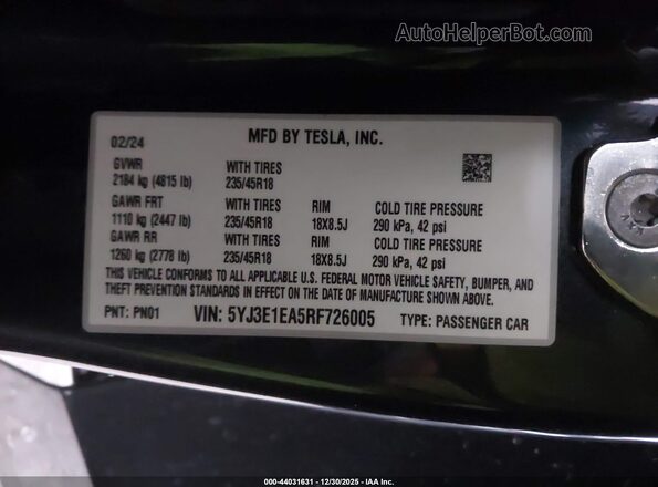 5YJ3E1EA5RF726005 2024 TESLA MODEL 3 Gray Widok komory silnika