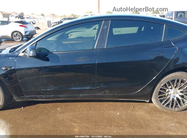 5YJ3E1EA6NF371663 2022 TESLA MODEL 3 Black 360 interior view