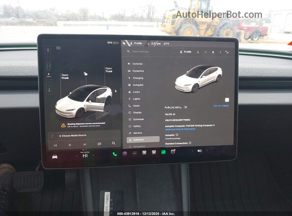 5YJ3E1EA9RF718652 2024 TESLA MODEL 3 White 