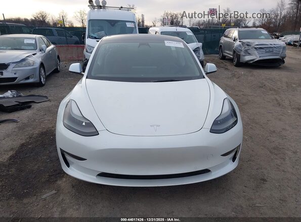 5YJ3E1EB1NF329295 2022 TESLA MODEL 3 White Widok deski rozdzielczej