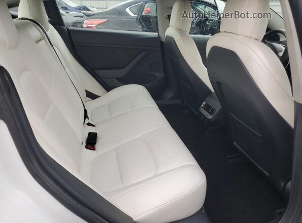 5YJ3E1EB2NF115254 2022 TESLA MODEL White Հետևի նստատեղերի տեսք