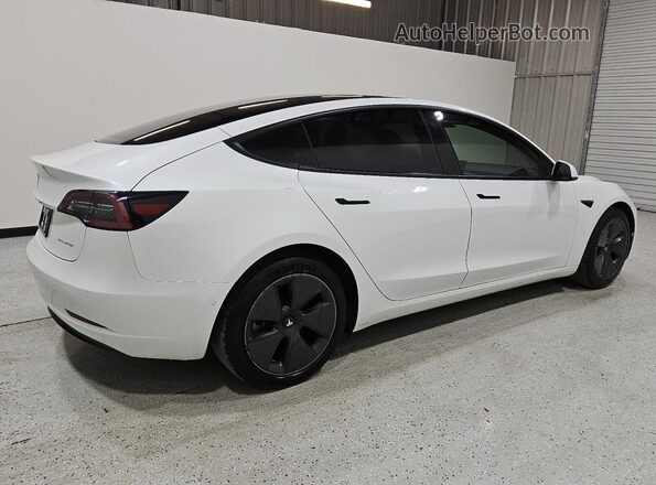 5YJ3E1EB3MF003299 2021 TESLA MODEL White 