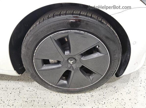 5YJ3E1EB3MF003299 2021 TESLA MODEL White 