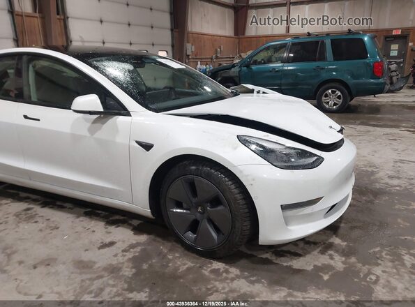 5YJ3E1EB3NF360810 2022 TESLA MODEL 3 White 