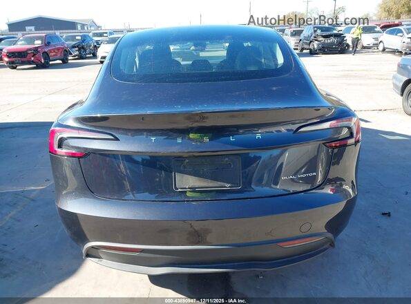 5YJ3E1EB5RF818806 2024 TESLA MODEL 3 Gray 