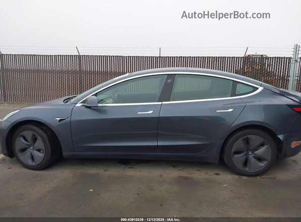 5YJ3E1EB6LF649662 2020 TESLA MODEL 3 Gray 