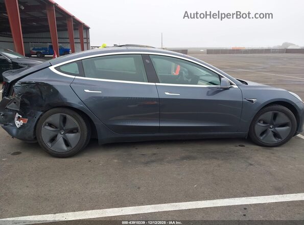 5YJ3E1EB6LF649662 2020 TESLA MODEL 3 Gray 