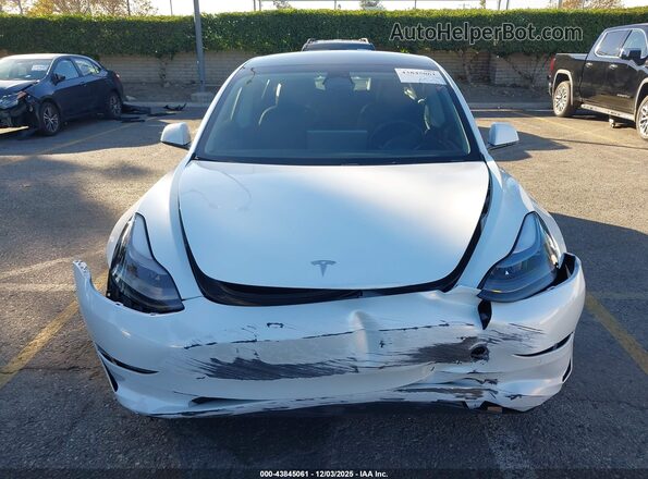 5YJ3E1EB6NF321855 2022 TESLA MODEL 3 White Вид щитка приладів