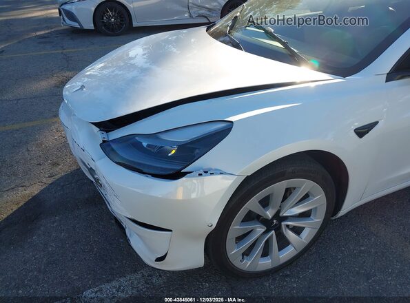 5YJ3E1EB6NF321855 2022 TESLA MODEL 3 White 