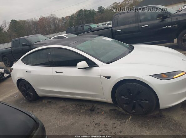 5YJ3E1EB6RF792183 2024 TESLA MODEL 3 White Vista del cuadro de instrumentos