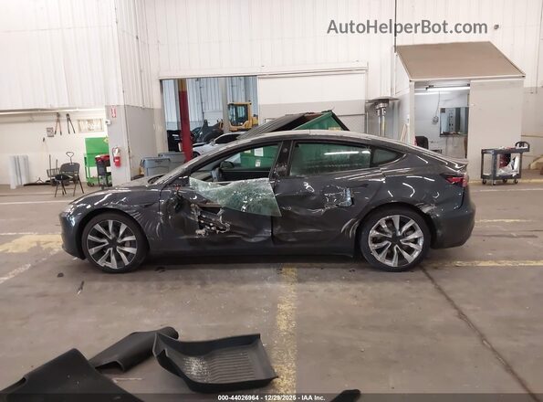 5YJ3E1EBXSF967346 2025 TESLA MODEL 3 Black 