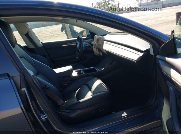 5YJ3E1EC1PF580894 2023 TESLA MODEL 3 Gray 