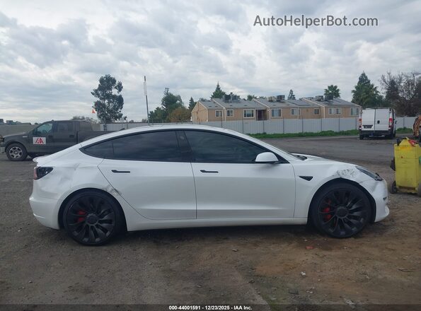 5YJ3E1EC2PF580547 2023 TESLA MODEL 3 White Instrument cluster view