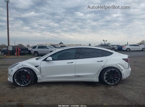 5YJ3E1EC2PF580547 2023 TESLA MODEL 3 White Rear interior view