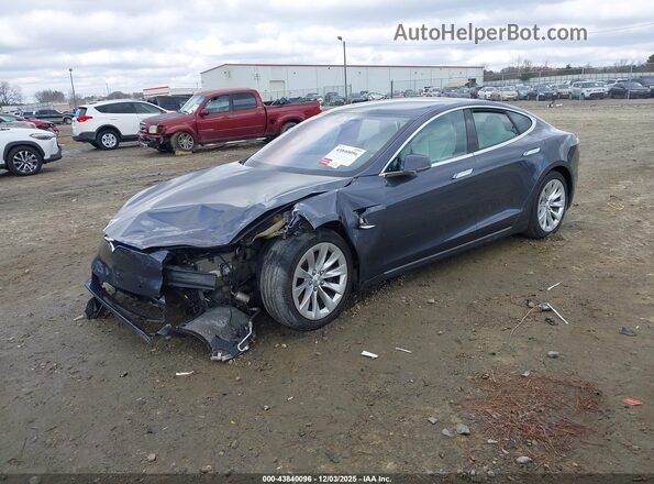5YJSA1E28LF350925 2020 TESLA MODEL S Серый Передняя левая четверть