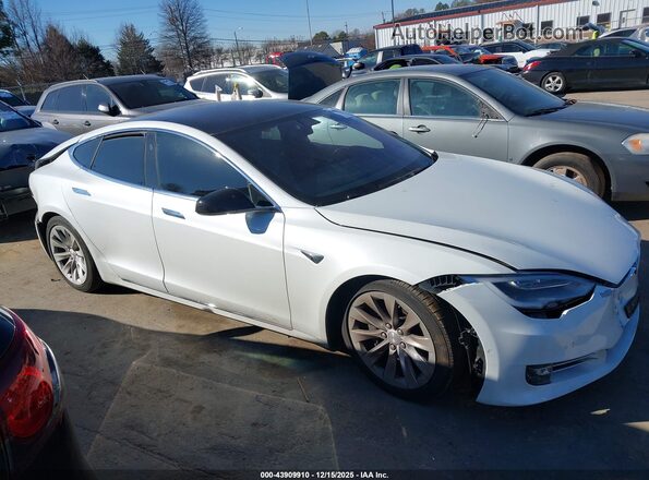5YJSA1E29KF337311 2019 TESLA MODEL S White Вид щитка приладів