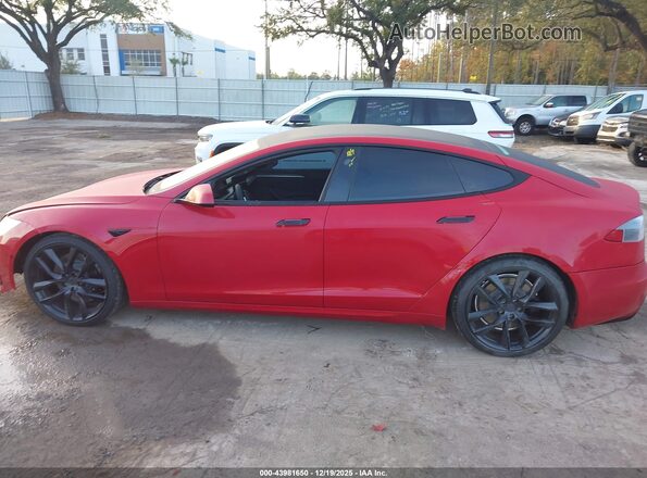 5YJSA1E55MF438892 2021 TESLA MODEL S Красный Панорамный вид салона 360°