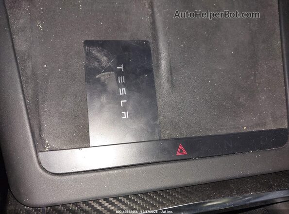 5YJSA1E61MF442723 2021 TESLA MODEL S White Առջևի վահանակի տեսք