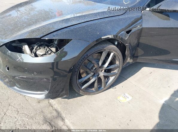5YJSA1E62MF447025 2021 TESLA MODEL S Черный Вид спереди