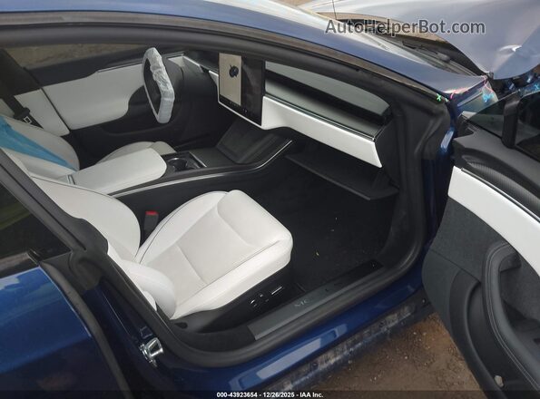 5YJSA1E64MF452906 2021 TESLA MODEL S Blue Вид салону спереду