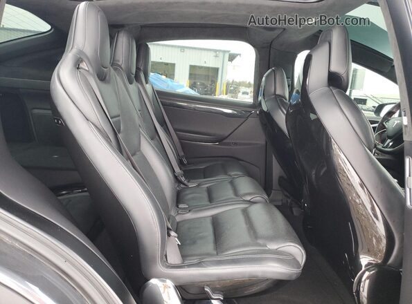 5YJXCAE41GFS00615 2016 TESLA MODEL Gray Вид задньої частини салону