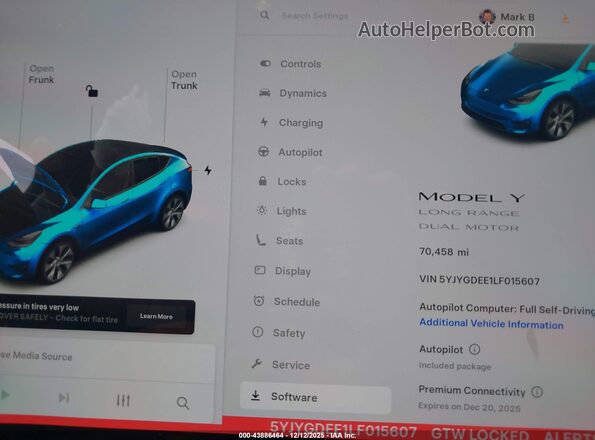 5YJYGDEE1LF015607 2020 TESLA MODEL Y Blue Vista de los asientos traseros