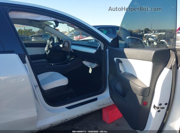 5YJYGDEE1LF035310 2020 TESLA MODEL Y White Սալոնի դիմացի տեսք