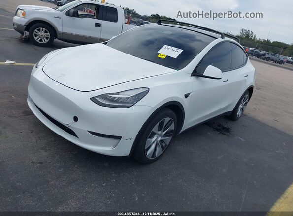5YJYGDEE1MF077526 2021 TESLA MODEL Y White 