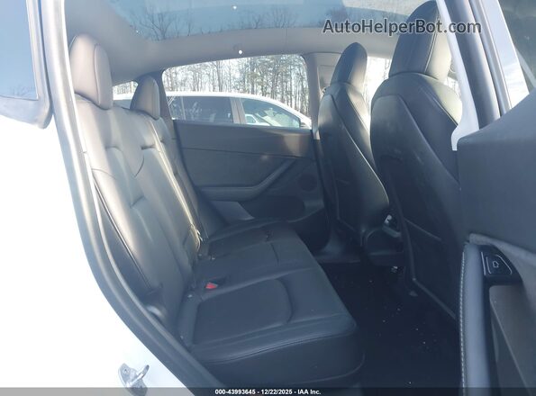 5YJYGDEE1MF095069 2021 TESLA MODEL Y Белый Вид наклейки с VIN-кодом