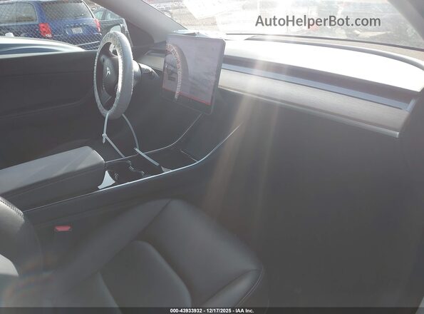 5YJYGDEE3MF076930 2021 TESLA MODEL Y White Սալոնի դիմացի տեսք