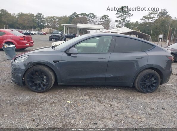 5YJYGDEE3MF255078 2021 TESLA MODEL Y Black 360 interior view