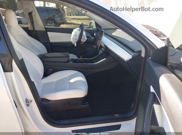 5YJYGDEE4LF056037 2020 TESLA MODEL Y White 
