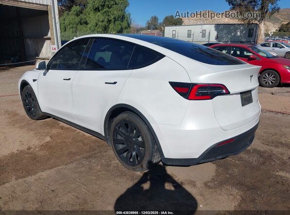 5YJYGDEE4LF056037 2020 TESLA MODEL Y White 
