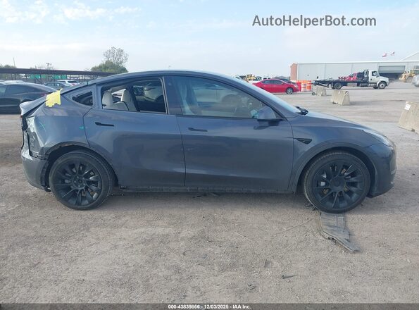 5YJYGDEE6LF020432 2020 TESLA MODEL Y Gray Вид задньої частини салону