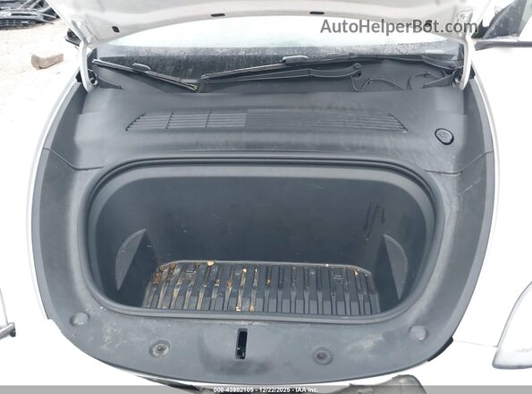 5YJYGDEE7MF138667 2021 TESLA MODEL Y White Widok z tyłu