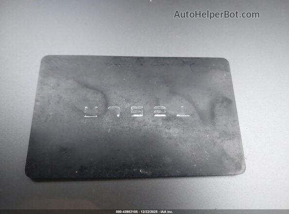 5YJYGDEE7MF138667 2021 TESLA MODEL Y White Widok deski rozdzielczej
