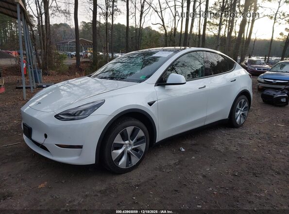 5YJYGDEEXLF024922 2020 TESLA MODEL Y White Передня ліва чверть