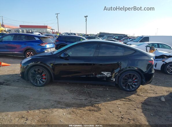 5YJYGDEF2MF201974 2021 TESLA MODEL Y Black 