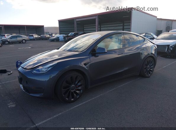 5YJYGDEF7MF079421 2021 TESLA MODEL Y Gray 