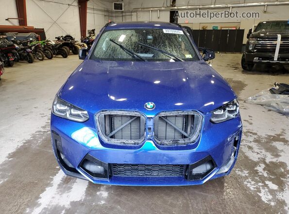 5YM13EC02R9U29340 2024 BMW X3 Синий Вид спереди