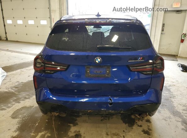 5YM13EC02R9U29340 2024 BMW X3 Синий Вид сзади