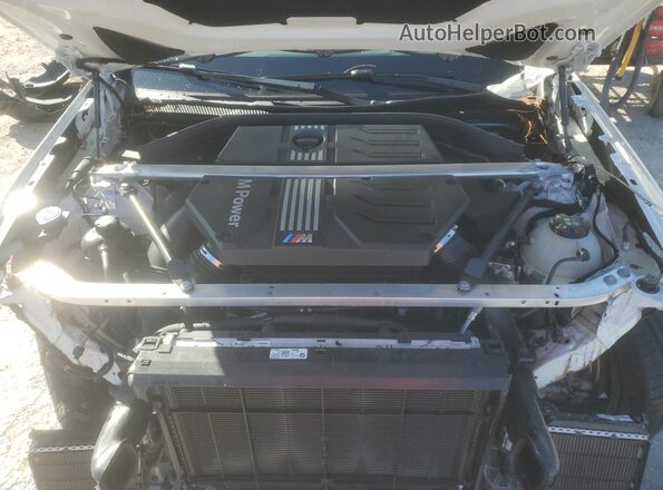 5YM13EC05R9X09527 2024 BMW X3 White უკანა სალონის ხედი